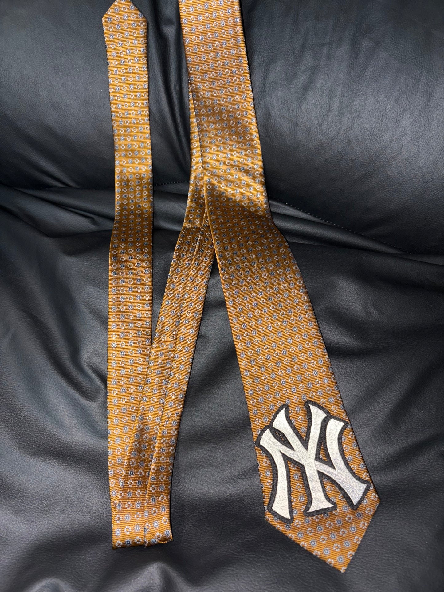 handmade vintage mlb newyankee tie