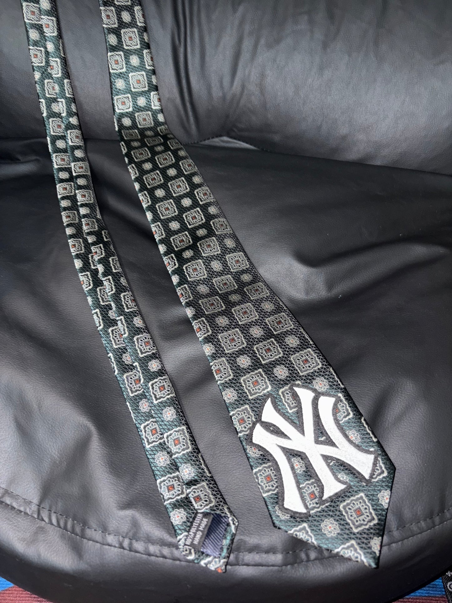 handmade vintage mlb newyankee tie